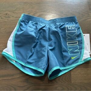 NWT Nike Girls Shorts size 6X